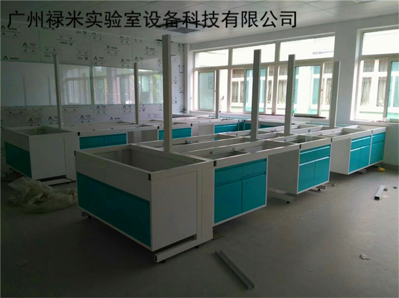 實(shí)驗(yàn)臺安裝